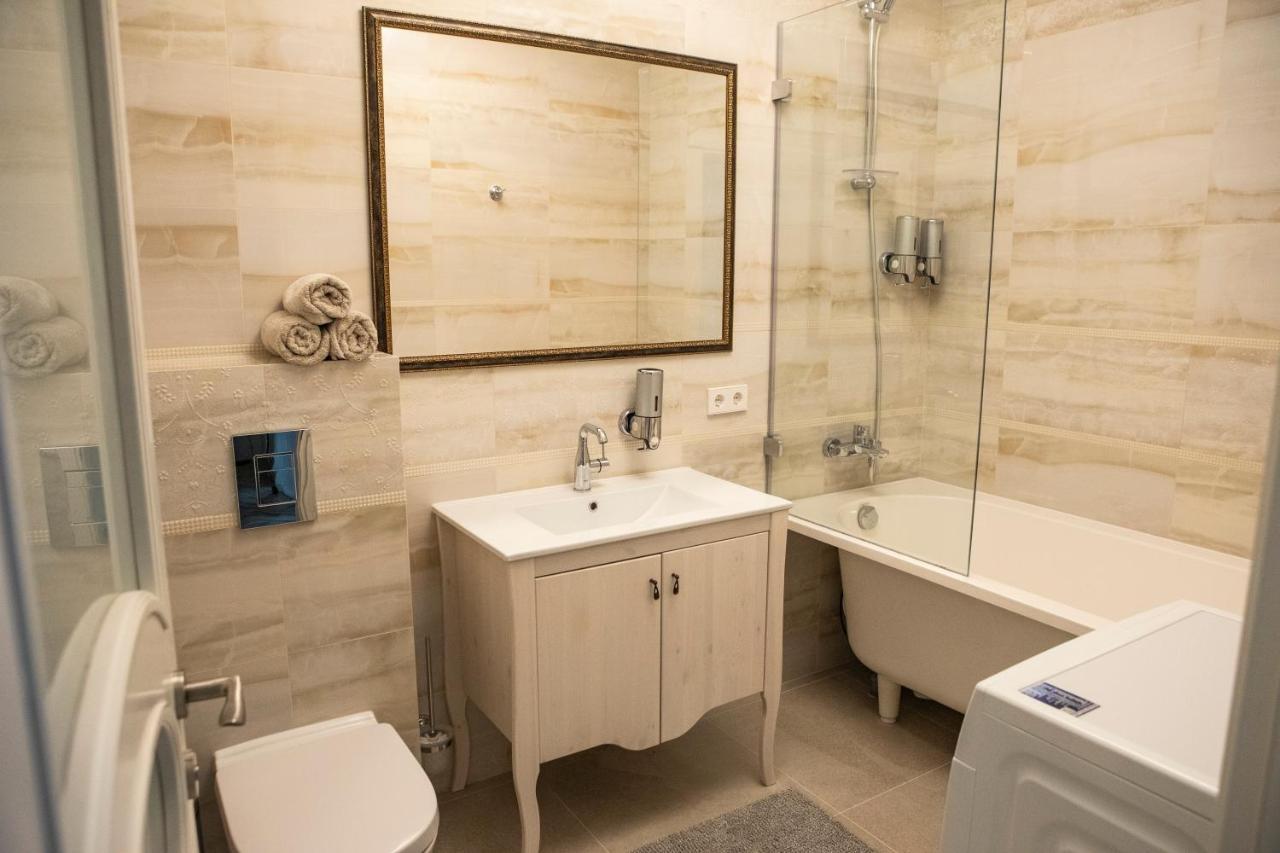Old Town River Apartments Klaipeda Ngoại thất bức ảnh